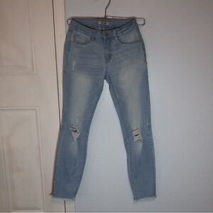 refuge Light Wash Distressed Skinny Jeans